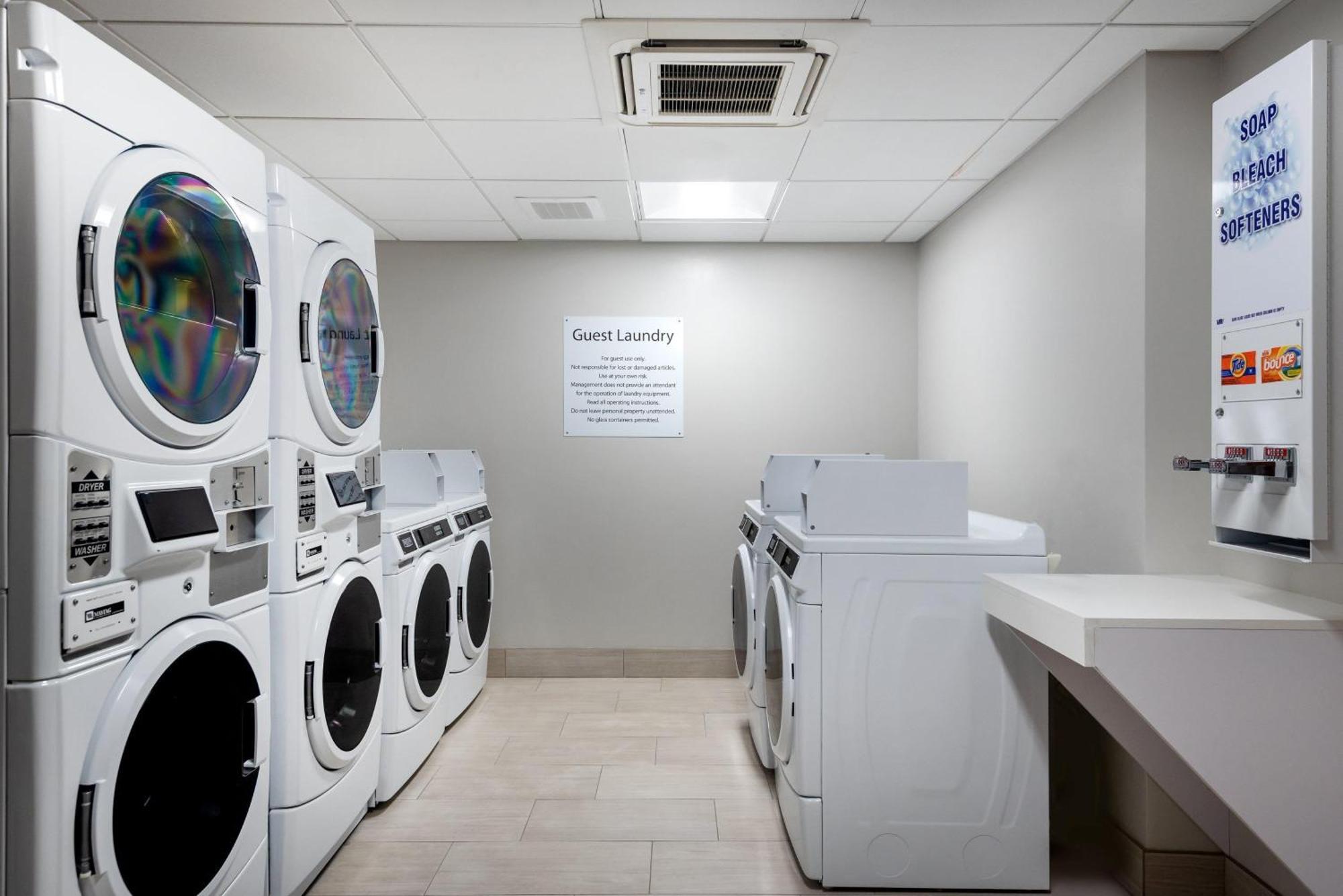 Holiday Inn Express & Suites Lima By Ihg エクステリア 写真